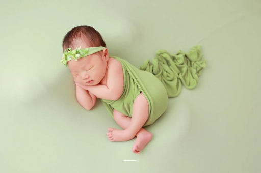 赤壁宝宝拍嗝吐奶 赤壁宝宝拍嗝吐奶